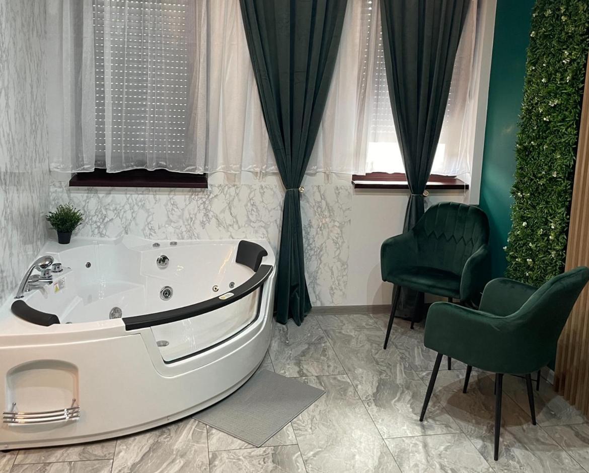 Spanish Apartman 2. Dış mekan fotoğraf